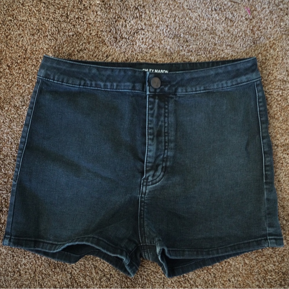 High Waisted Black Shorts Size 29